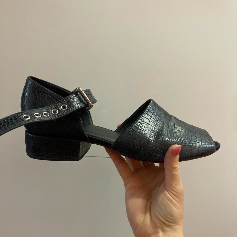 Rachel Comey Heeled Sandals (size 10)